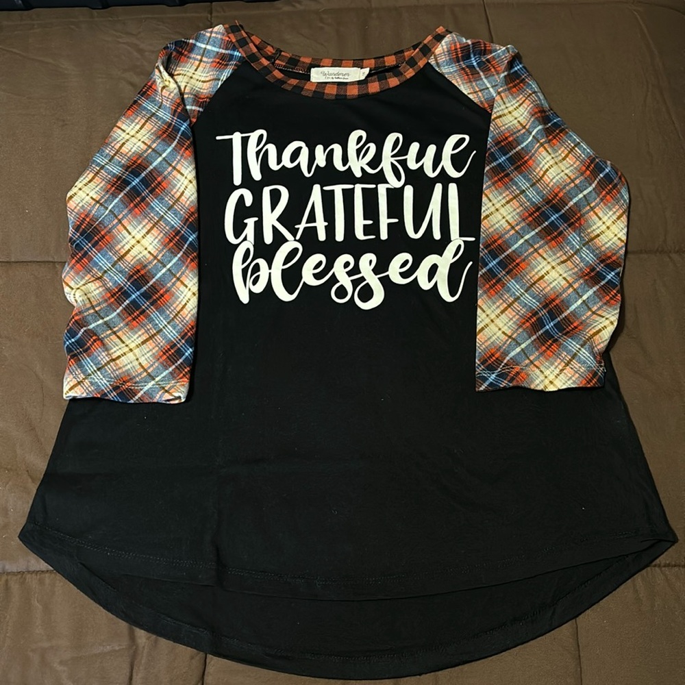 Women’s Small 3/4 Sleeve Thanksgiving Shirt
